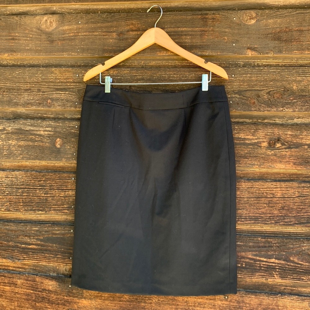 Calvin Klein Black Skirt Women’s Size 14